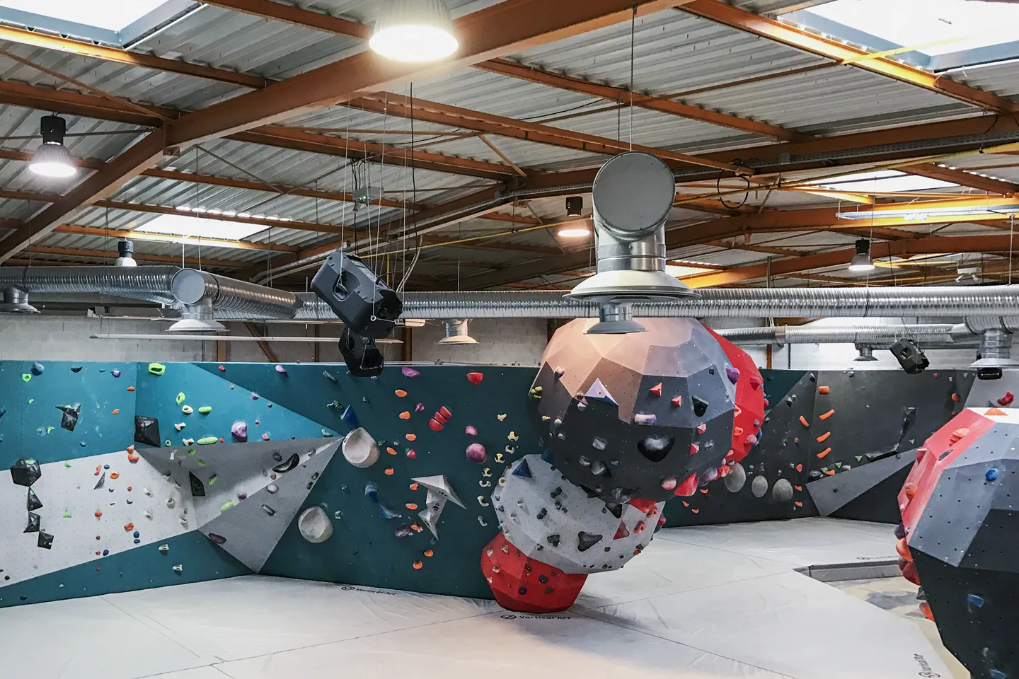 フランスのクライミングジム